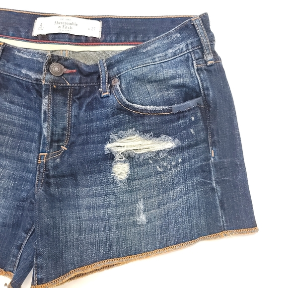 Abercrombie and Fitch Jean Shorts Size 4 - Picture 3 of 8
